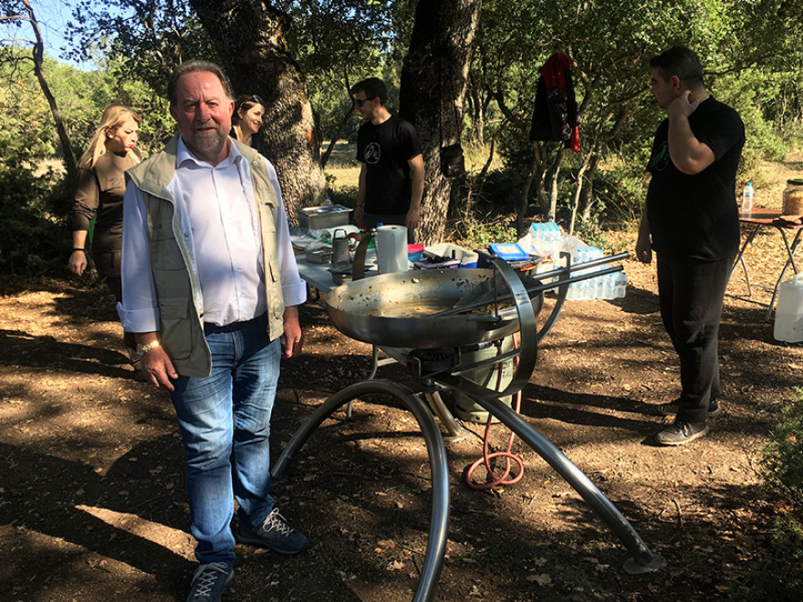 Μόκα: η σκυλίτσα κυνηγός τρούφας και ο βιωματικός τουρισμός από το Μουσείο Μετεώρων