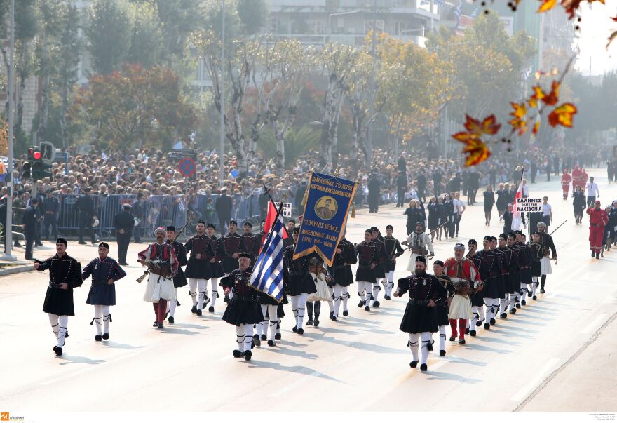 Θεσσαλονίκη: Εντυπωσιακή η στρατιωτική παρέλαση για την 28η Οκτωβρίου