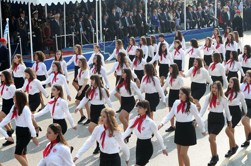 Θεσσαλονίκη: Εντυπωσιακή η στρατιωτική παρέλαση για την 28η Οκτωβρίου