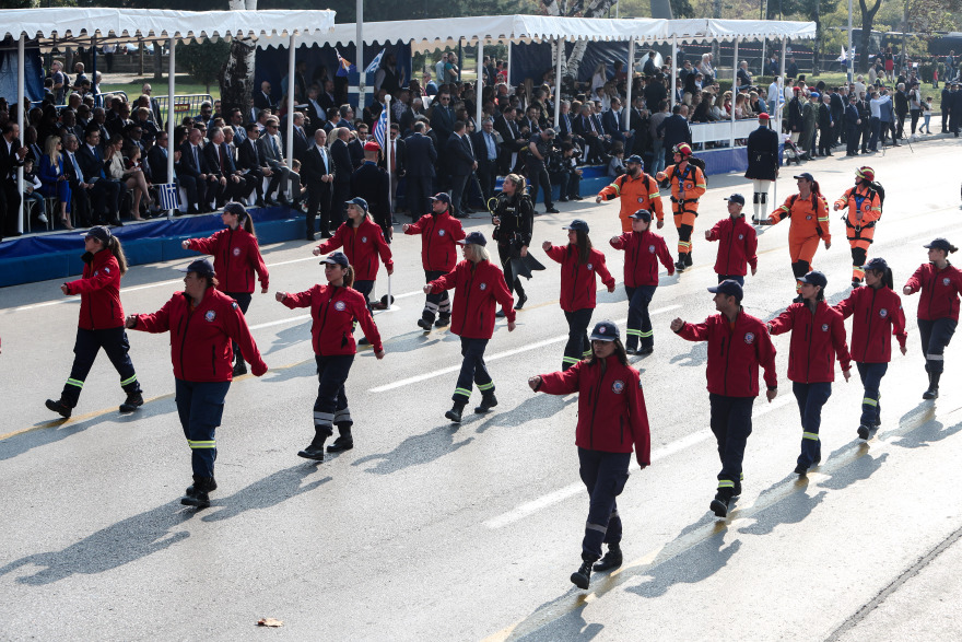 Θεσσαλονίκη: Εντυπωσιακή η στρατιωτική παρέλαση για την 28η Οκτωβρίου