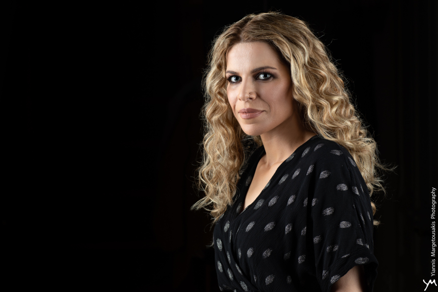 Βιολέτα Ίκαρη: Εκπληρώνω όνειρο ζωής τραγουδώντας μαζί με τον Βασίλη Παπακωνσταντίνου!