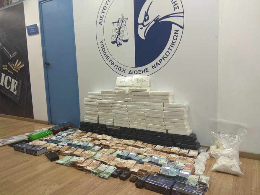 Κύκλωμα κοκαΐνης στην Αθήνα: Ο «σκληρός» αρχηγός, τα 104 κιλά ναρκωτικών και ο... φούρνος
