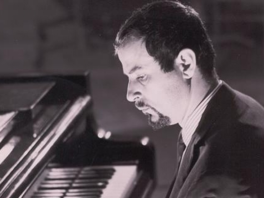 Γιάννης Σπανός: Ο δημιουργός  που σήκωσε το «Νέο Κύμα» δεν μένει πια εδώ