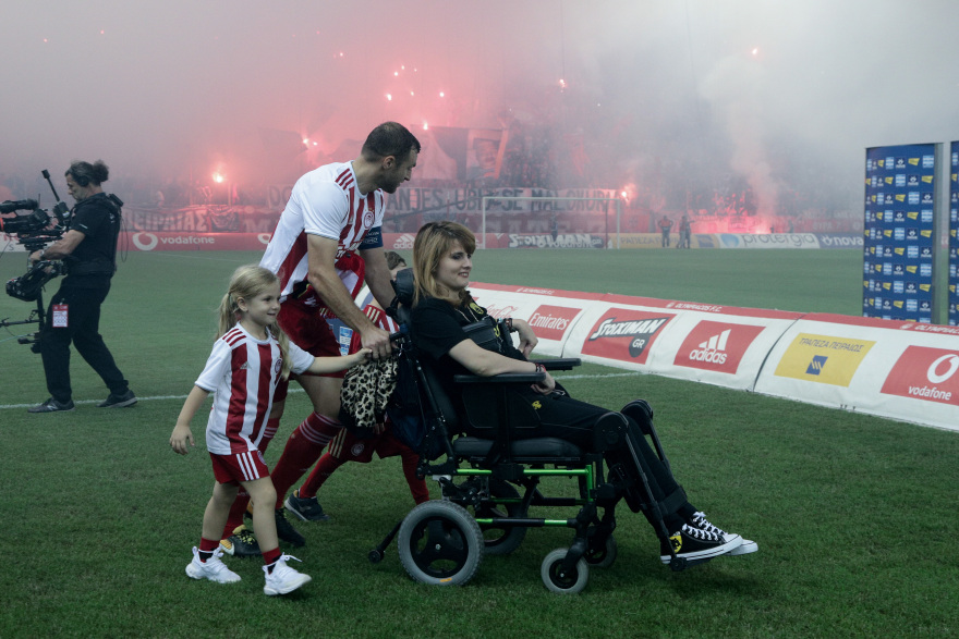 Η μητέρα της Μυρτώς εξομολογείται: Πολύ συγκινητικό όταν όλοι την χειροκρότησαν στο «Γ. Καραϊσκάκης»
