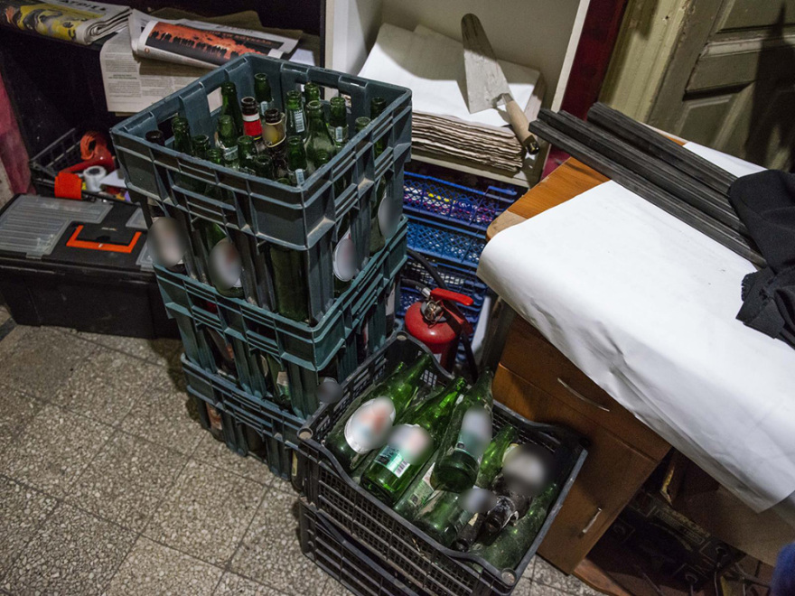 Εκκένωση κατάληψης δίπλα από την ΑΣΟΕΕ: Δείτε τι βρήκε η ΕΛΑΣ στο κτίριο