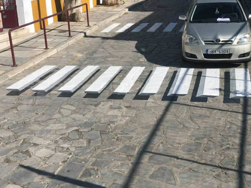 Η Τήνος απέκτησε τις πρώτες 3D διαβάσεις πεζών
