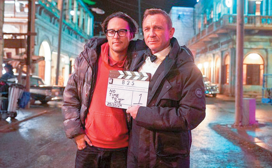 Ο Τζέιμς Μποντ παντρεύεται 