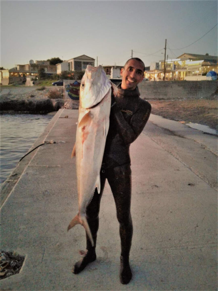 Έλληνας ψαροντουφεκάς: Πώς κατέρριψα το παγκόσμιο ρεκόρ τσιπούρας