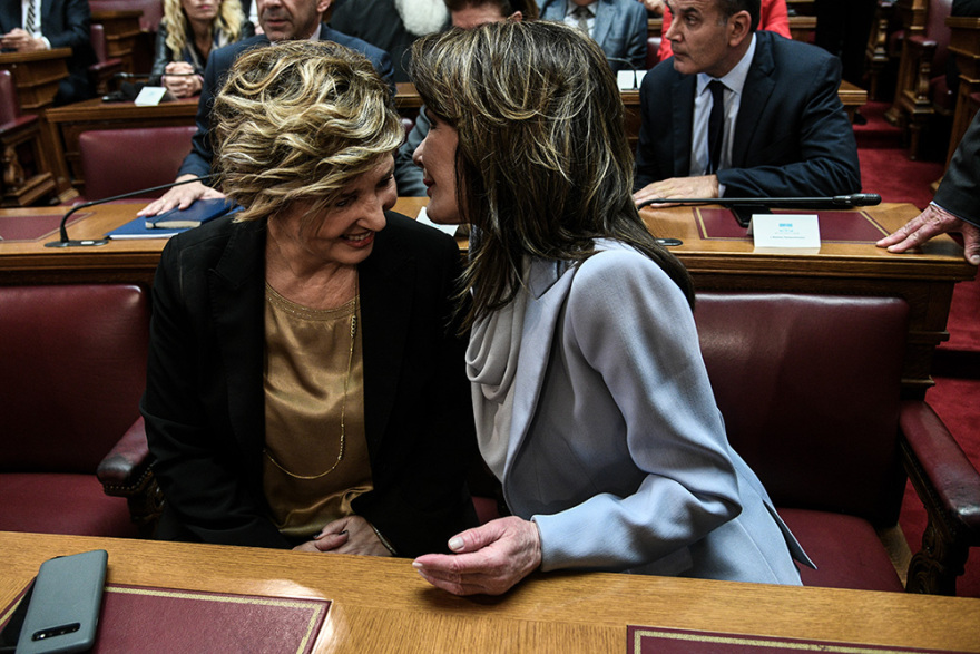 Ελλάδα 2021: Kαρέ - καρέ το παρασκήνιο της λαμπρής εκδήλωσης στη Βουλή 