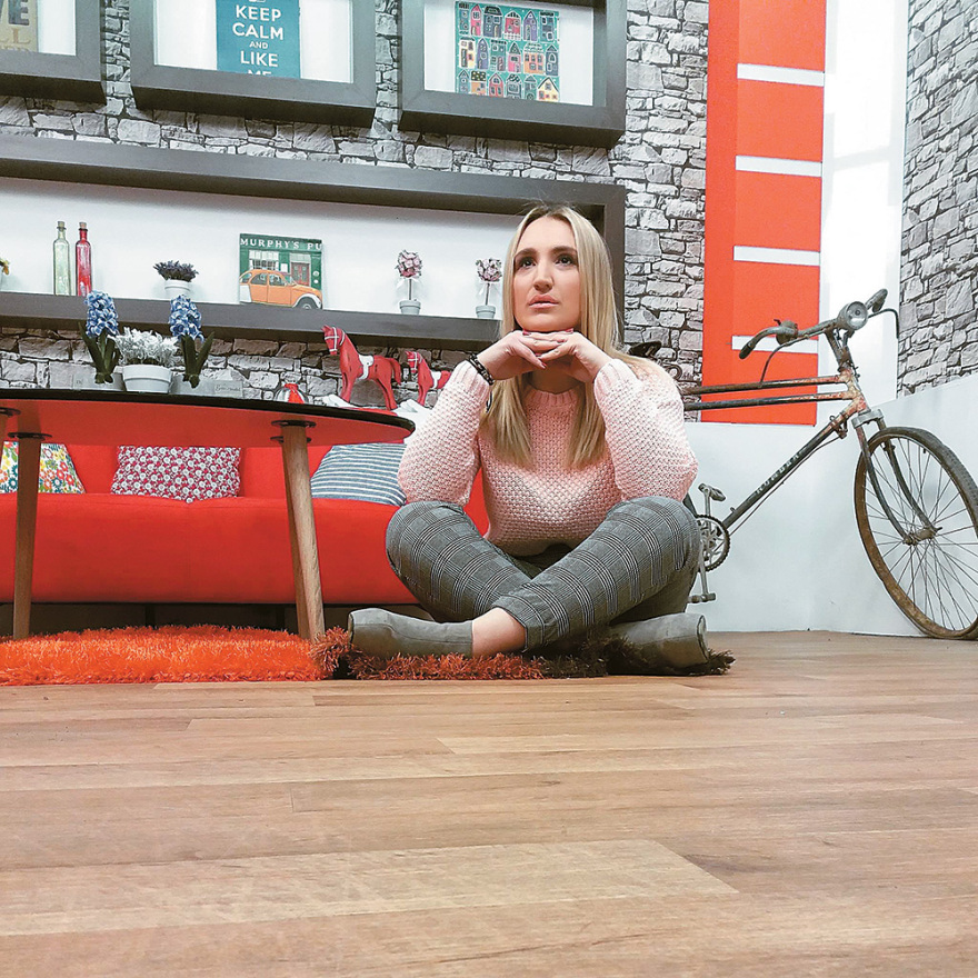 Οι άλλες σταρ της TV: Τα κορίτσια της περιφέρειας «τα σπάνε»