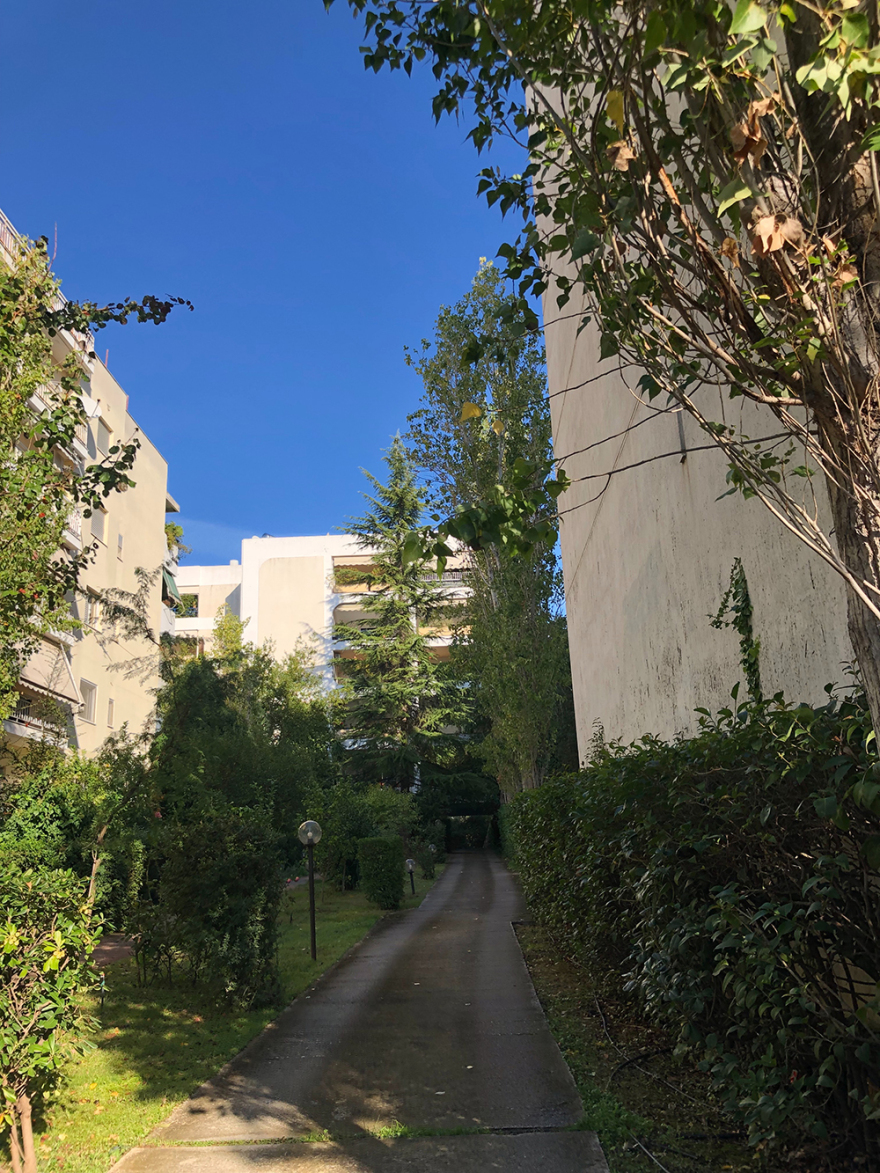 Φωτογραφίες: Αυτή είναι η γιάφκα με τα καλάσνικοφ στο Χολαργό 