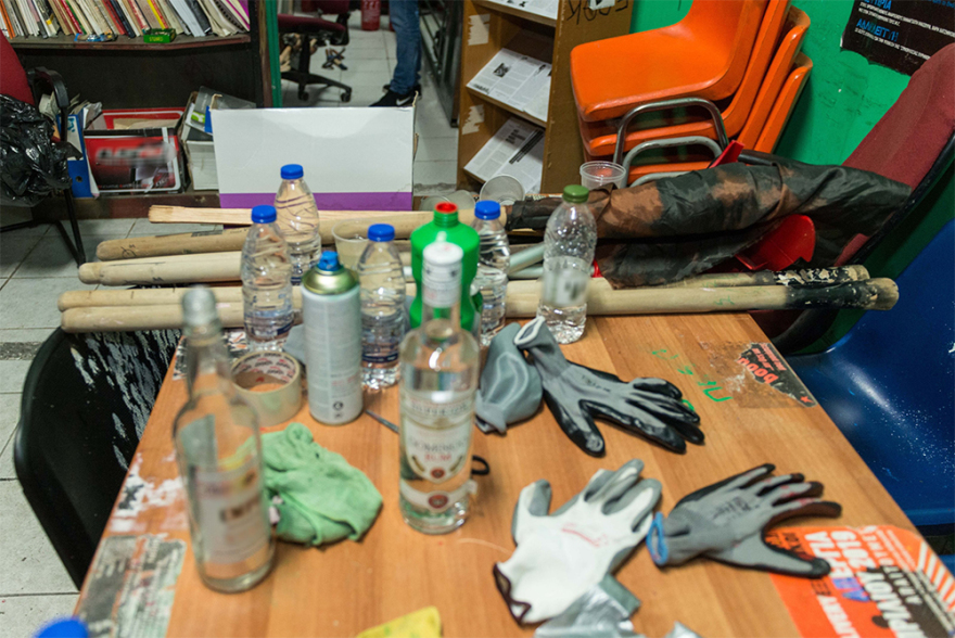 ΑΣΟΕΕ: Βρήκαν «επιχειρησιακό στρατηγείο» στο υπόγειο - Βίντεο,φωτογραφίες από τα ευρήματα 