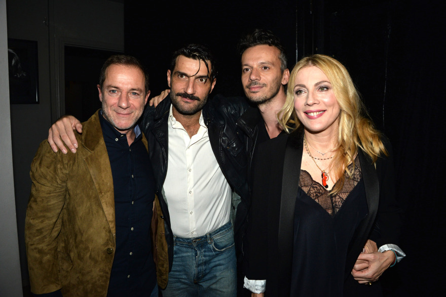 Φωτογραφίες: ποιοι πήγαν στην πρεμιέρα της παράστασης «Του Κουτρούλη ο Γάμος»