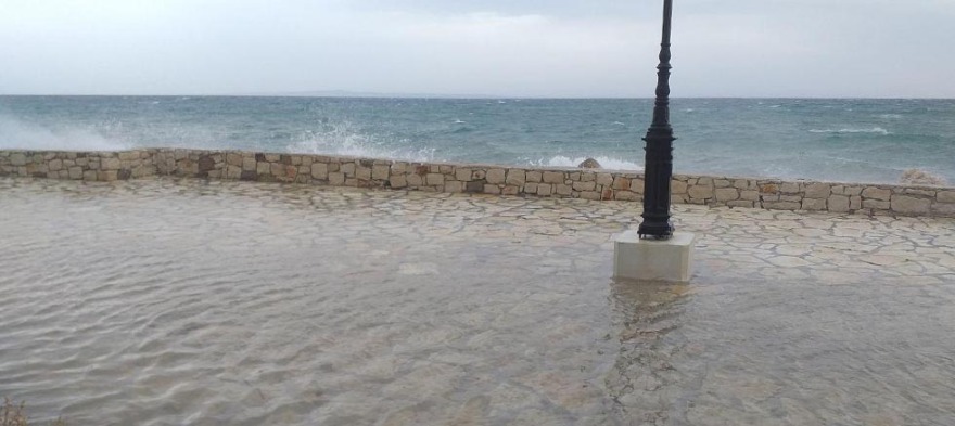 Κακοκαιρία: Η «Βικτώρια» έφτασε και στη Ζάκυνθο