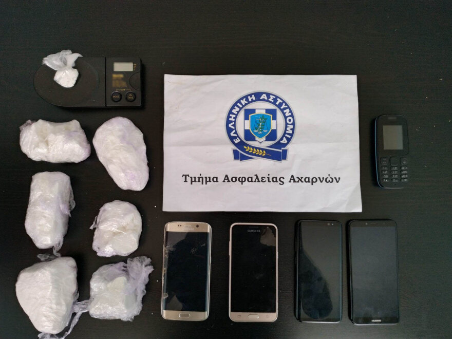 Φυλή: Κύκλωμα πουλούσε ναρκωτικά μέσω social media - Η «πρασινάδα», η «κογιανή» και το «χιόνι»