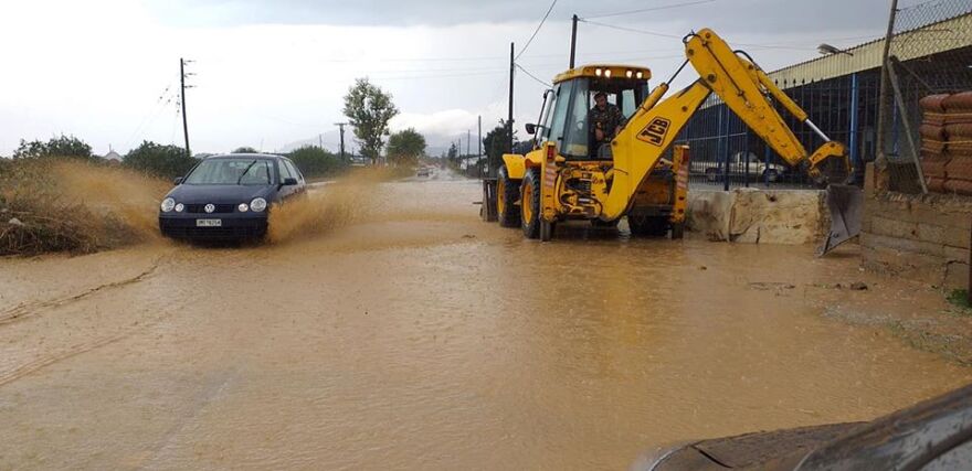 Κακοκαιρία Βικτώρια: Σε κατάσταση έκτακτης ανάγκης τα Χανιά - Ζημιές σε Κέρκυρα και Κεφαλονιά