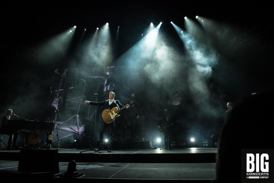 Ο Μπράιαν Άνταμς στο protothema.gr: Ελπίζω οι Έλληνες φίλοι μου να ζήσουν μια νύχτα που δεν θα ξεχάσουν ποτέ!