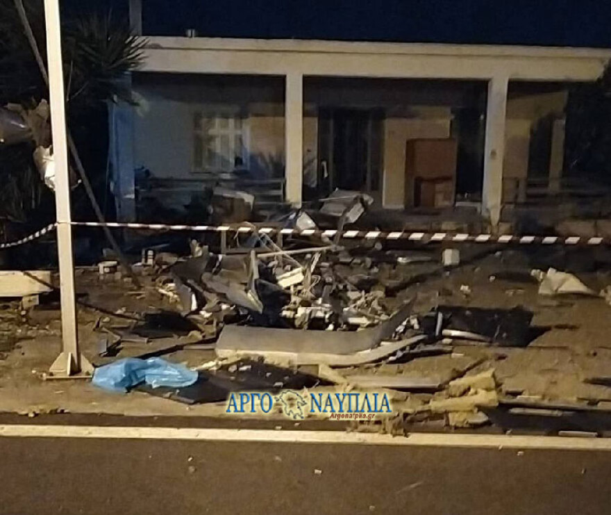 Μυκήνες: Διέλυσαν ΑΤΜ σε ξενοδοχείο