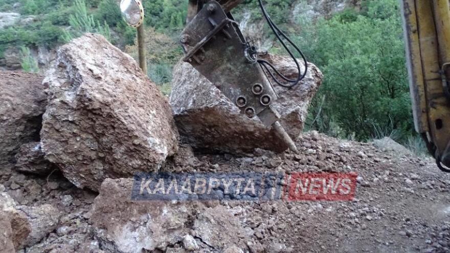 Αχαΐα: Μεγάλη κατολίσθηση στη Ζαχλωρού