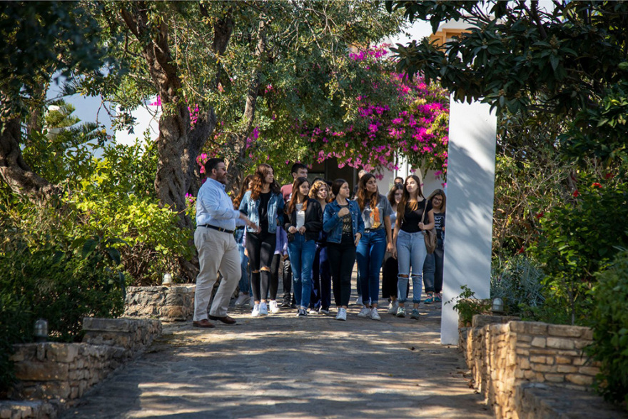 Το Ίδρυμα Γ. & Α. Μαμιδάκη αρωγός της τοπικής κοινωνίας του Αγίου Νικολάου