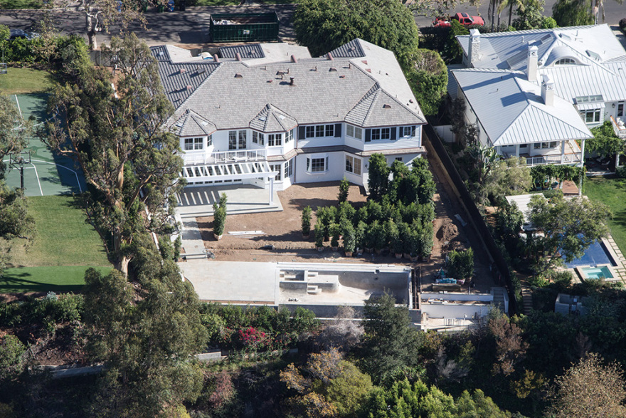 Ρις Γουίδερσπουν: Μillion dollar star