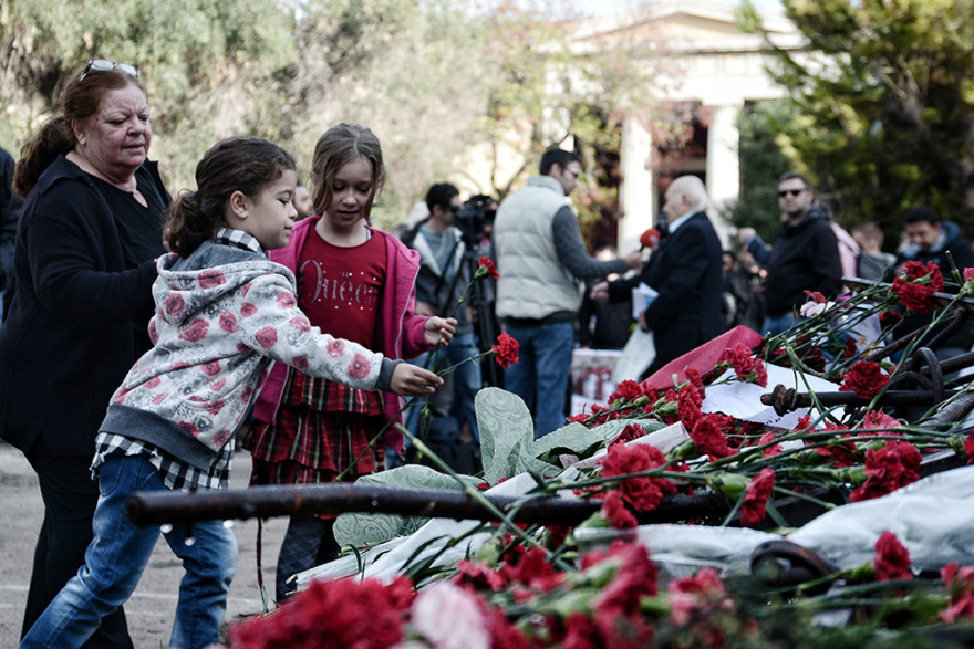 Επέτειος Πολυτεχνείου: Ανοιχτές μέχρι τις 21:00 οι πύλες - Αυξημένα μέτρα ασφαλείας της ΕΛΑΣ