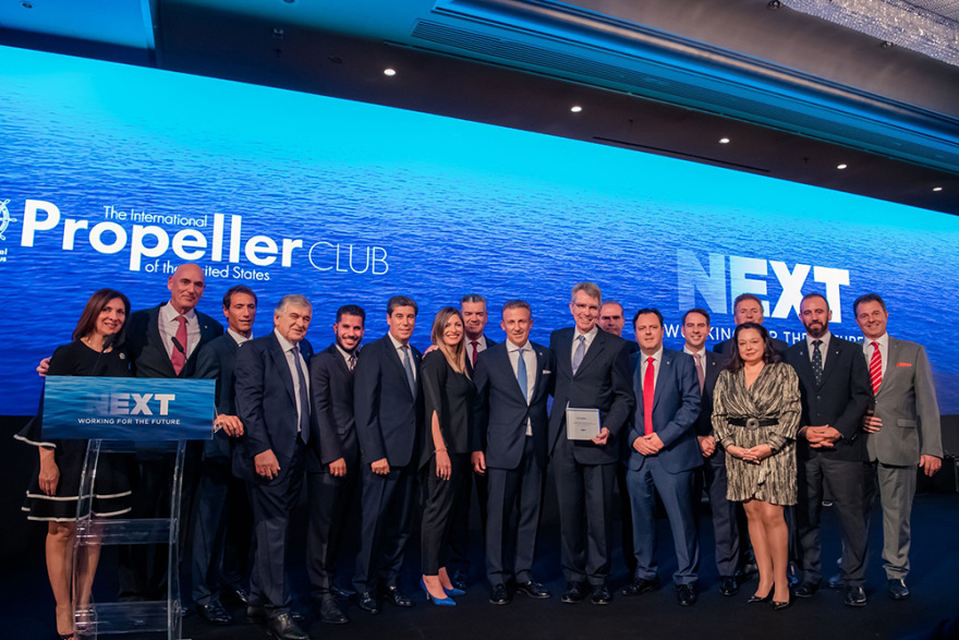 AMVER: Βραβεύτηκε η ναυτοσύνη των Ελλήνων