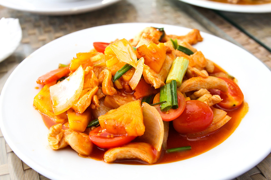 Κοτόπουλο: 7 πρωτότυπες έθνικ συνταγές του μισάωρου