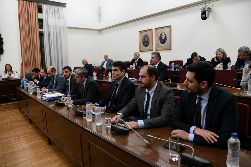 Κατάθεση Φρουζή στη Βουλή: Βόλτες στην «Αυγή»  και την Κουμουνδούρου και δωράκια  ΣΥΡΙΖΑ στη Novartis