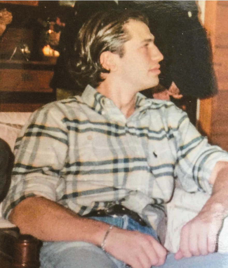 Δημήτρης Σειρηνάκης: Ο βασιλιάς του πορνό δεν είναι γυμνός