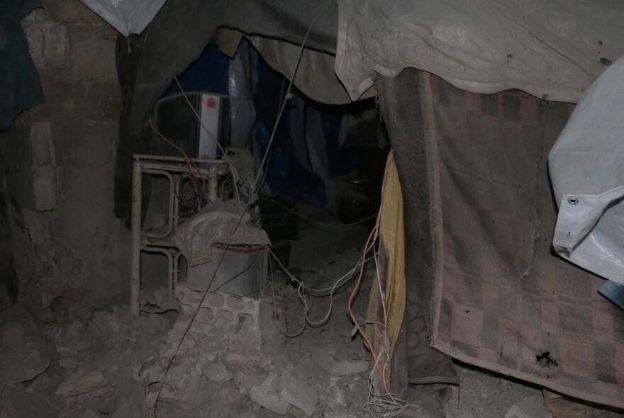 Τραγικές εικόνες στη Συρία: Δεκάδες νεκροί από αεροπορικές επιδρομές - Ανάμεσά τους και πολλά παιδιά