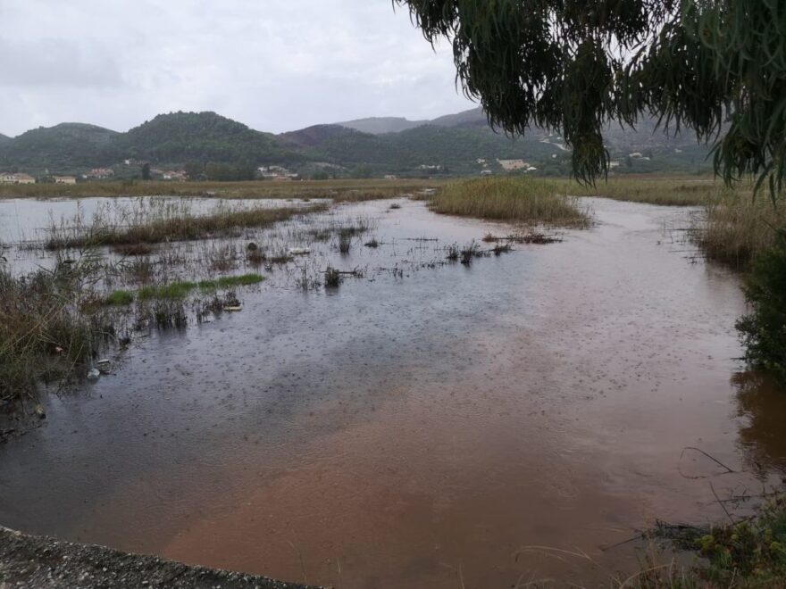 Καιρός: «Πνίγηκαν» Πελοπόννησος και Δυτική Ελλάδα - Έρχεται και στην Αττική η κακοκαιρία