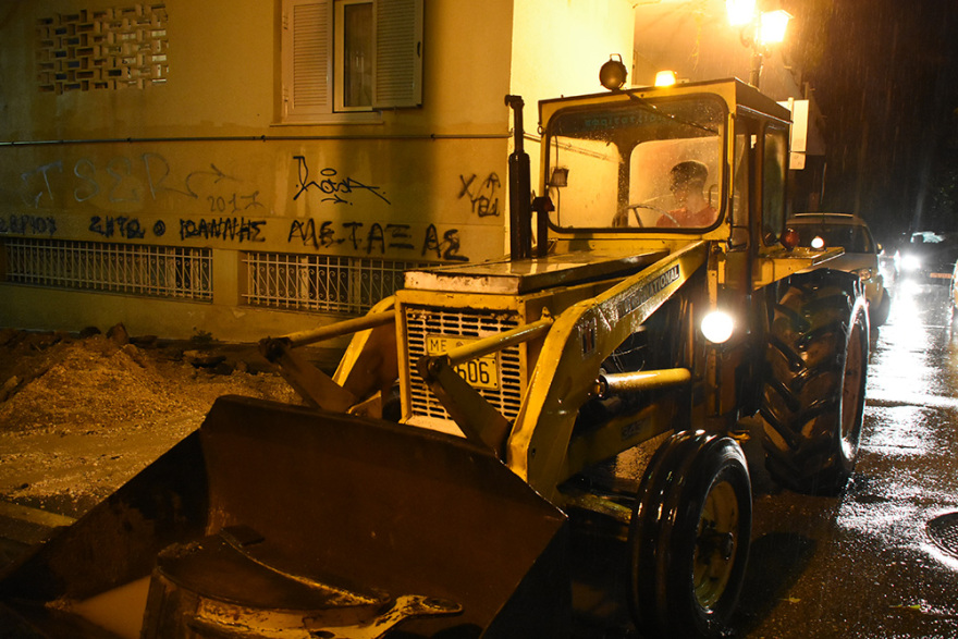 Κακοκαιρία: Άνοιξαν οι ουρανοί στην  Αττική