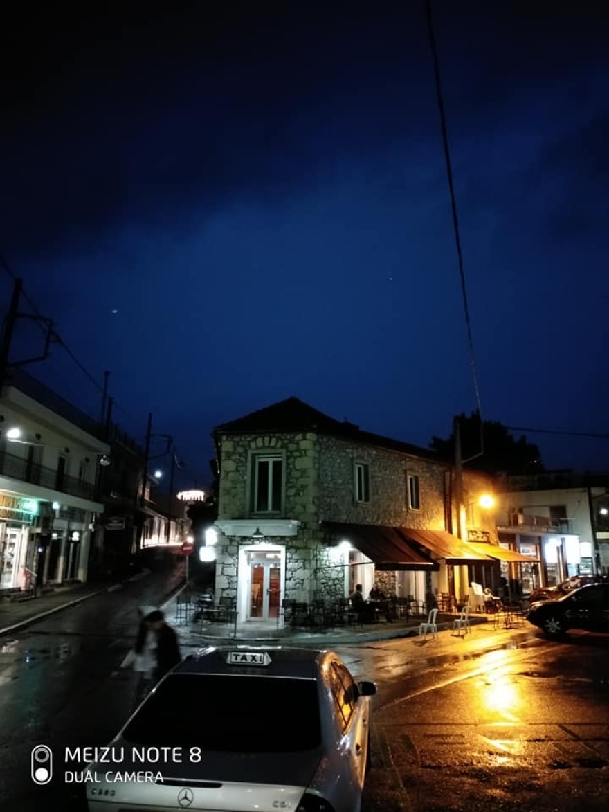 Κακοκαιρία: Άνοιξαν οι ουρανοί στην  Αττική