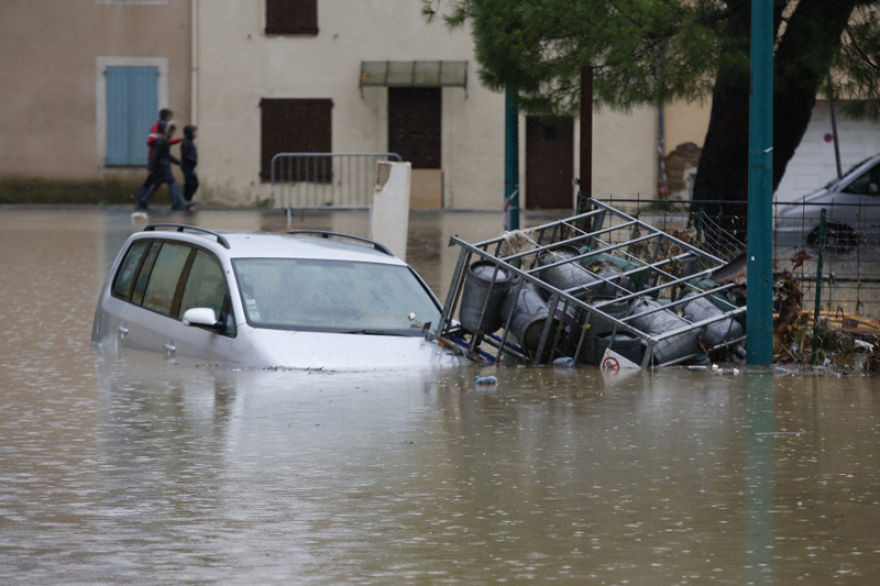 Χάος από τις πλημμύρες σε Γαλλία και Ιταλία: Στους πέντε αυξήθηκαν οι νεκροί