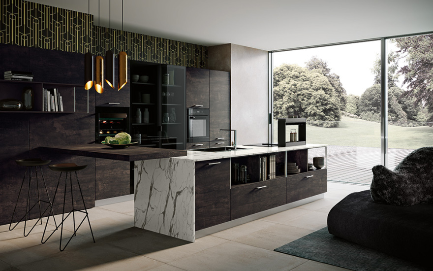 Ώρα να αποκτήσετε την πιο… black κουζίνα που είχατε ποτέ!
