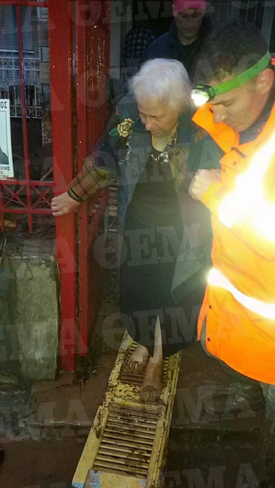 Κακοκαιρία «Γηρυόνης»: Σε 8 χλμ. τα μπάζα στην Αθηνών–Κορίνθου