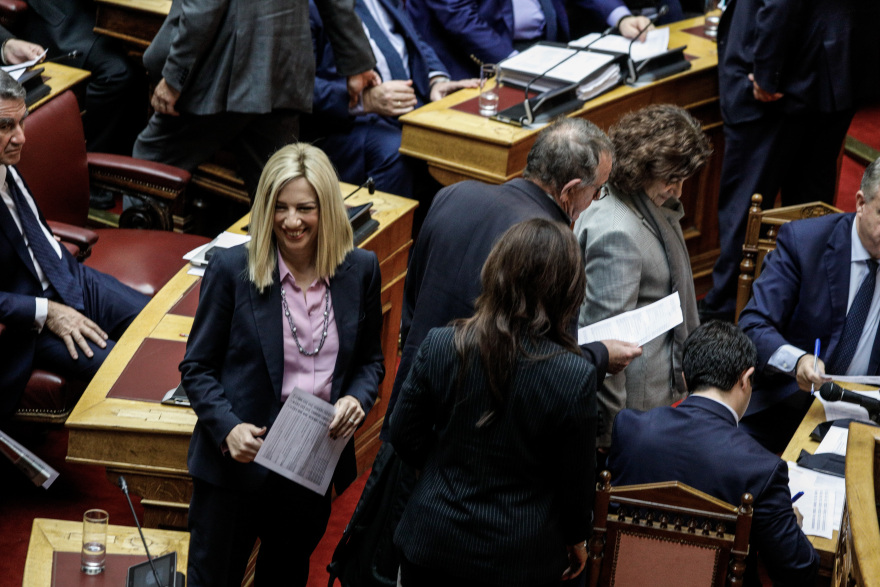 Τι αλλάζει με το νέο Σύνταγμα: Ψήφος στους απόδημους – Απομονωμένος με το «όχι» ο ΣΥΡΙΖΑ 