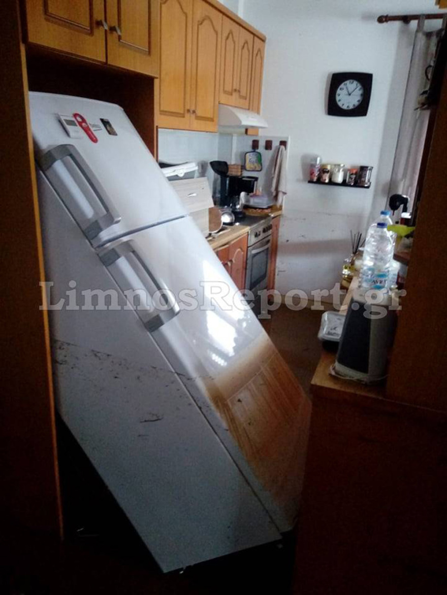 Κακοκαιρία «Γηρυόνης»: Χείμαρρος πέρασε μέσα από σπίτι και το κατάστρεψε στη Λήμνο