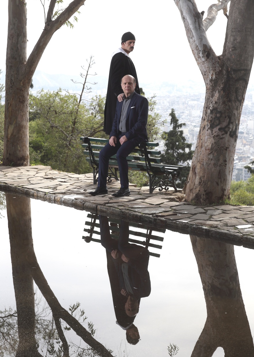  Ο Λεωνίδας Κακούρης από τις «Άγριες Μέλισσες»... άστεγος: «Ο Κάτω Παρθενώνας  είναι το σπίτι μου»!