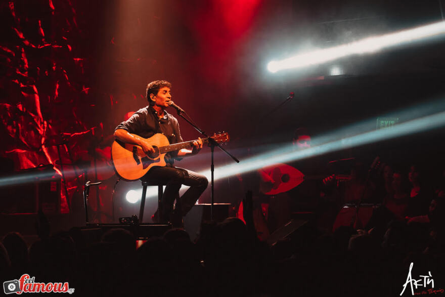 Φωτογραφίες: Το αδιαχώρητο στον Σωκράτη Μάλαμα 