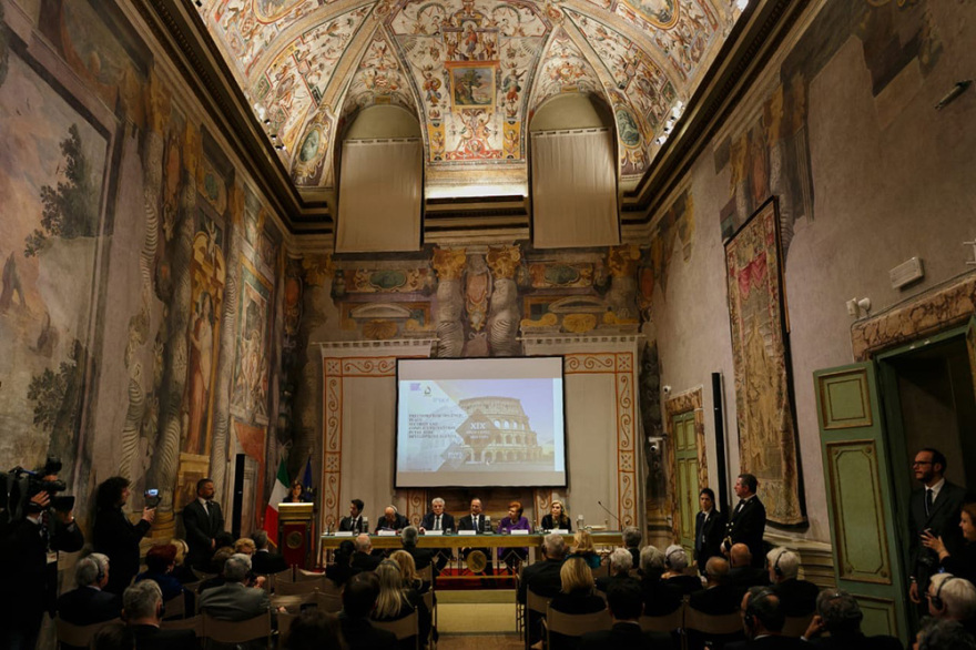 Η Μαριάννα Βαρδινογιάννη απηύθυνε ομιλία στην Ιταλική Γερουσία