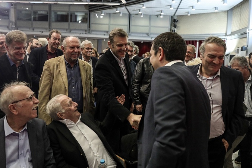 Νέοι τριγμοί στον ΣΥΡΙΖΑ – Αντιδράσεις για τη διεύρυνση προς το κέντρο