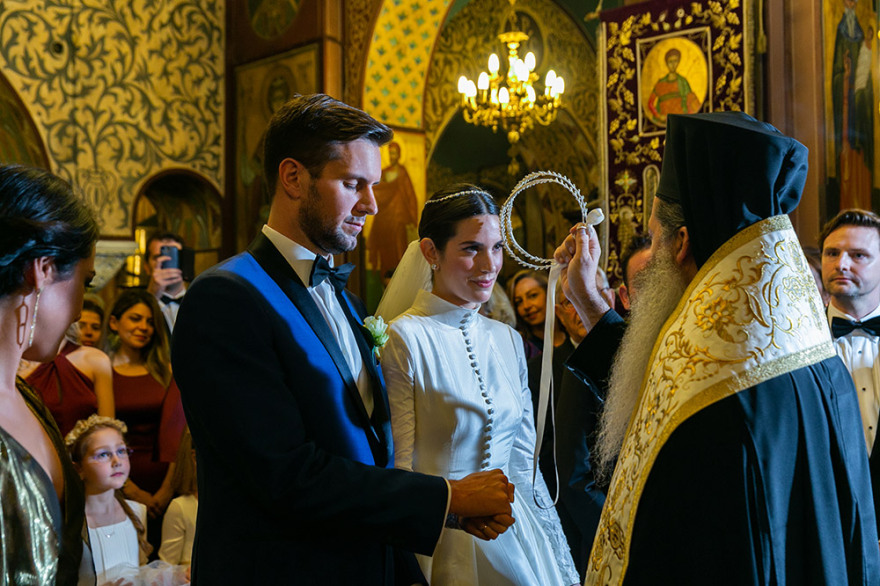 Ο λαμπερός γάμος της κόρης του Κώστα Καίσαρη σε 20 φωτογραφίες