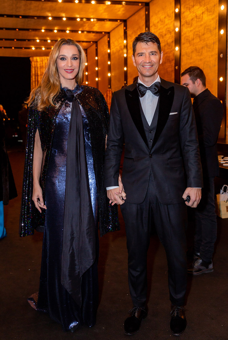 Ο λαμπερός γάμος της κόρης του Κώστα Καίσαρη σε 20 φωτογραφίες