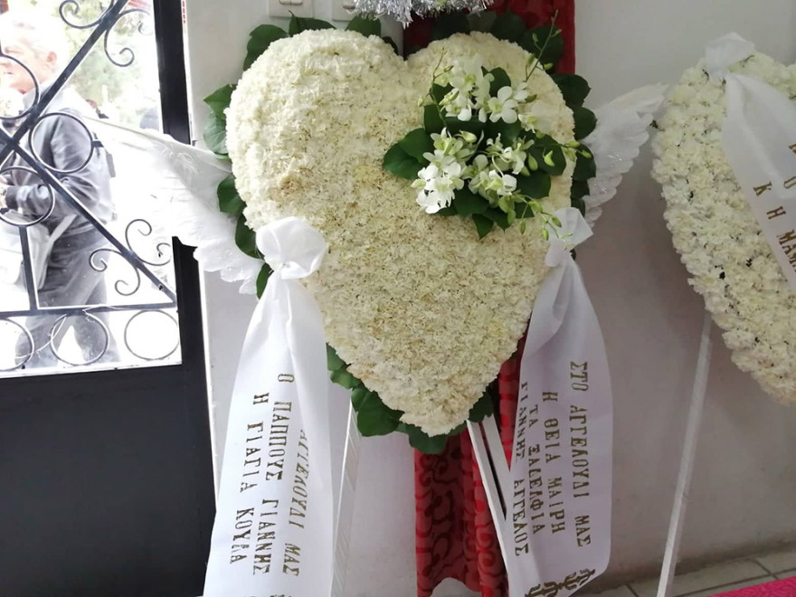 Τραγωδία στο Ίλιον: Το τελευταίο αντίο στο 2,5χρονο αγοράκι που πέθανε από ασφυξία