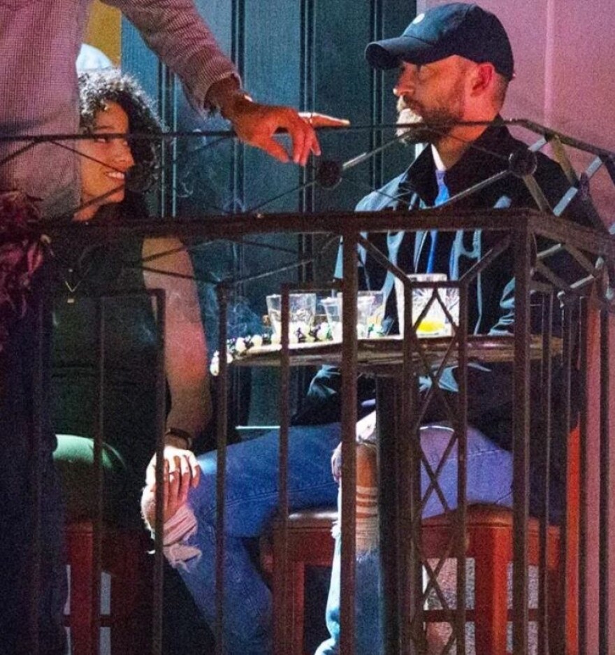 Ο Τζάστιν Τίμπερλεϊκ ζητάει δημοσίως συγγνώμη από τη γυναίκα του