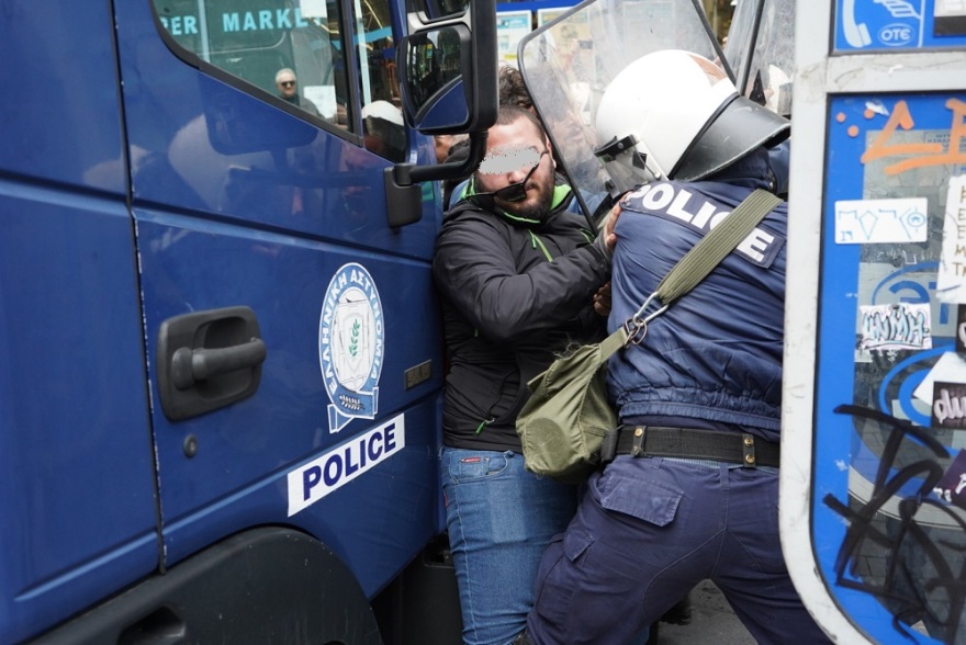 Επεισόδια στο Ηράκλειο Κρήτης: Ένταση και δακρυγόνα στο κέντρο της πόλης