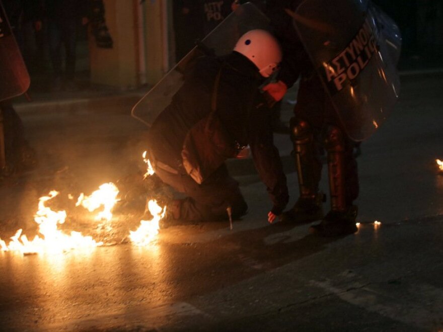 Επέτειος Γρηγορόπουλου: Μολότοφ και επεισόδια στο κέντρο της Πάτρας
