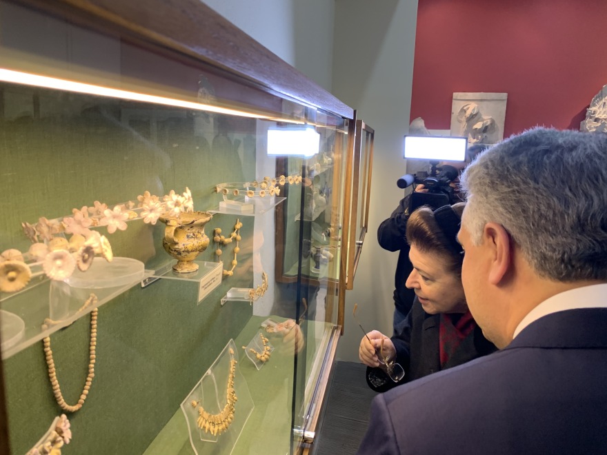 Εγκαίνια για την έκθεση «Σημείο Συνάντησης, Αρχαιολογία και Τέχνη»